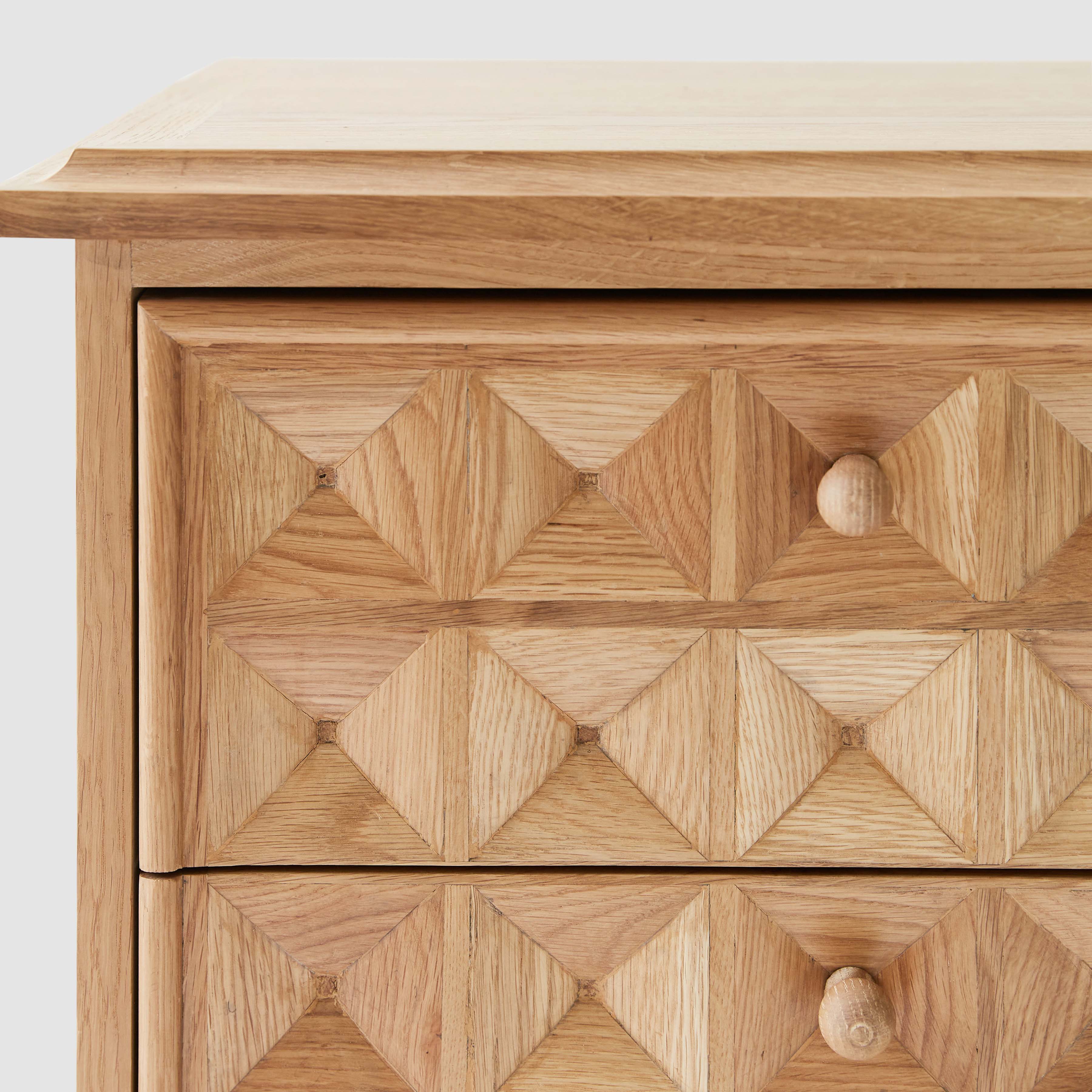 Jaya Nightstand
