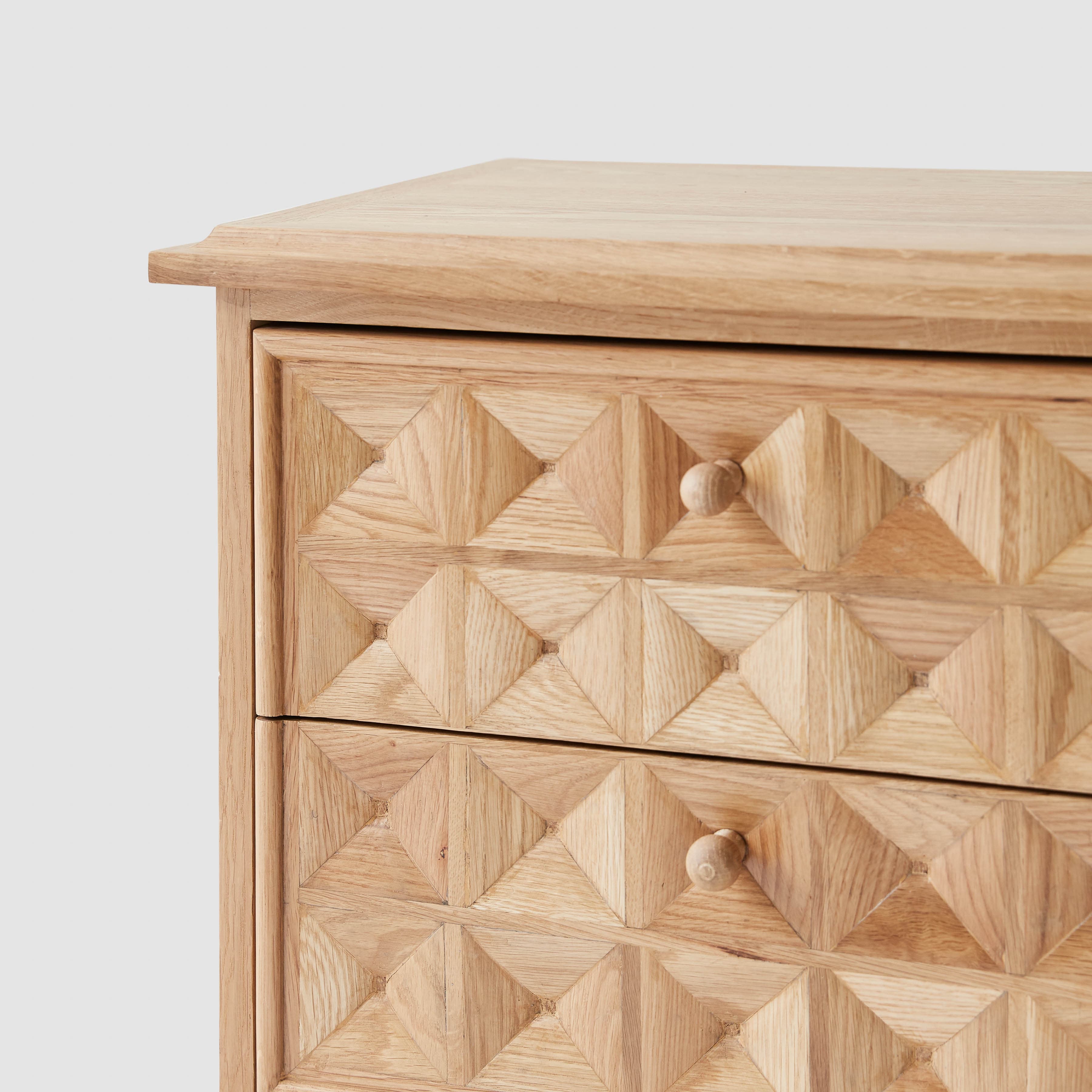 Jaya Nightstand